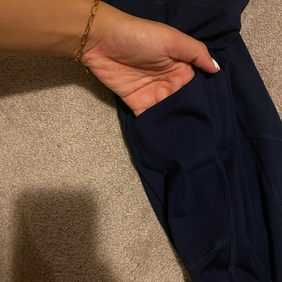 American Eagle leggings *with pockets* (extra small) - Picture 2 of 2